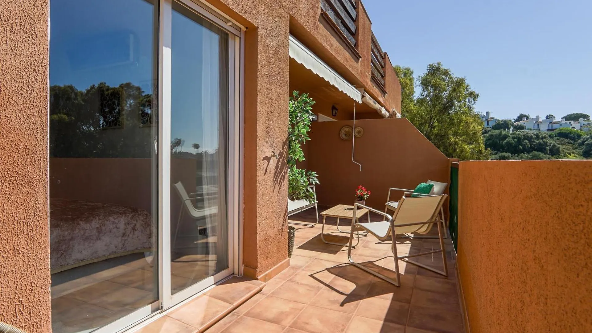 Newly Renovated Apartment Casares Costa